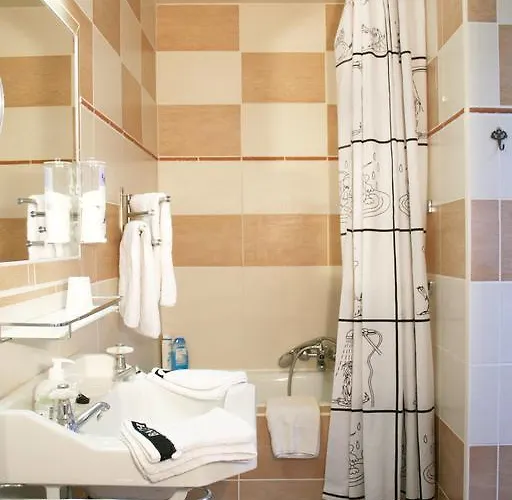 Alojamento de Acomodação e Pequeno-almoço La Source Fleurie Profondeville