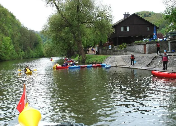 La Source Fleurie Alojamento de Acomodação e Pequeno-almoço Profondeville